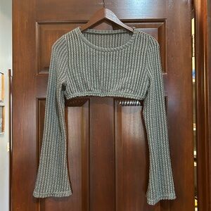 SHEIN Gray Knit Long Sleeve Crop Top